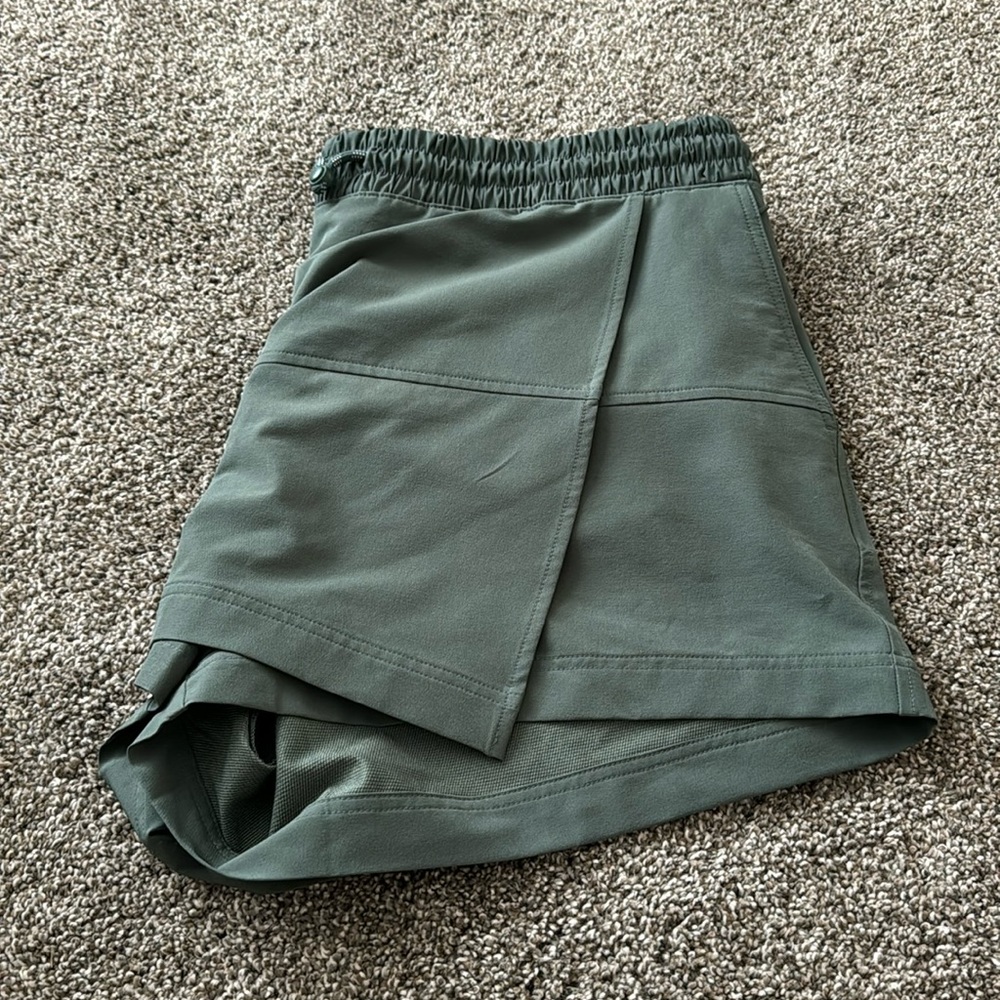 Old Navy skirt/shorts.